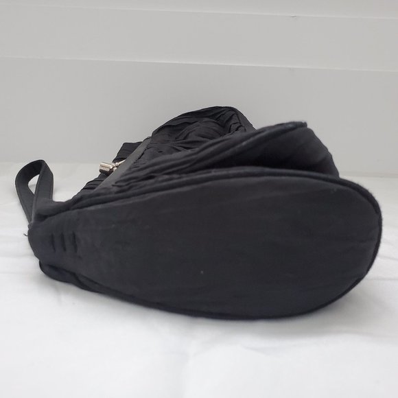 Pleated/Crinkled Satin Evening Wristlet Clutch Black Colour - Picture 6 of 11